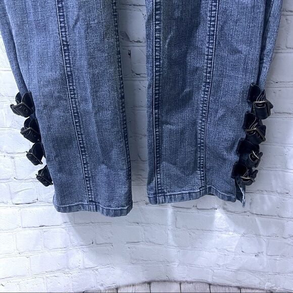 FUBU The Collection Jeans  - Picture 3 of 7